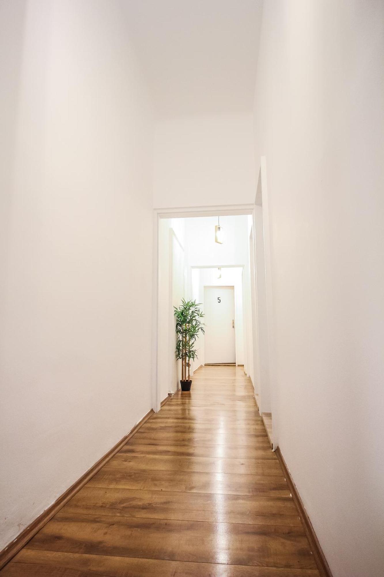 Comfortable Accommodations In The Alterlaa Area Lv6 Виена Екстериор снимка