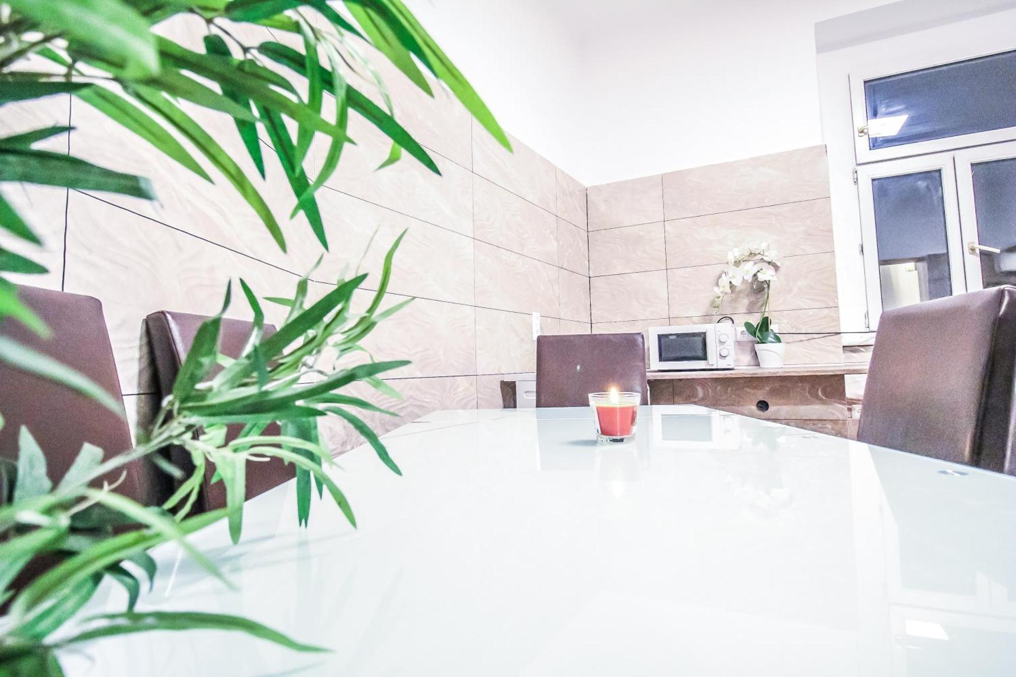 Comfortable Accommodations In The Alterlaa Area Lv6 Виена Екстериор снимка